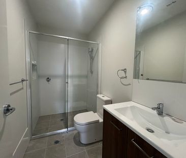 Modern & Cozy - Photo 4