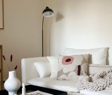 Singlewohnung mit Extrazimmer im 3. Stock **kein Lift** **bei den B... - Photo 1