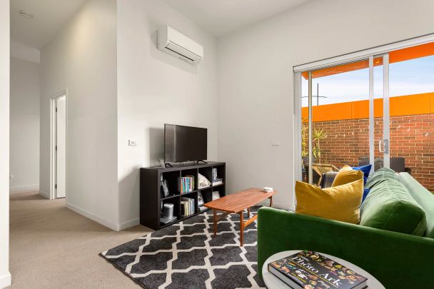 10/64 Cross Street, Footscray VIC 3011 - Apartment For Rent | Domain - Photo 1