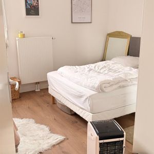 location Appartement T2 DE 46.9m² À LINSELLES - Photo 2