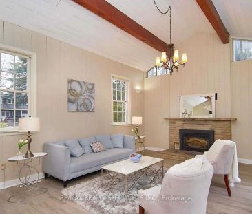 1395 LORNE PARK ROAD - Photo 1