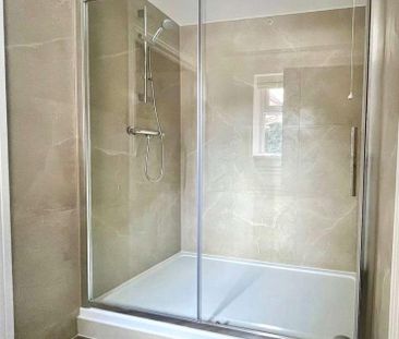 Longmoor Road, Liphook, Hampshire, GU30 - Photo 5