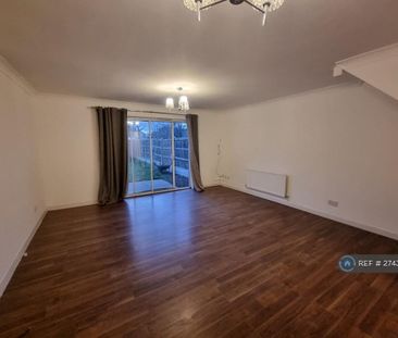 3 bedroom terraced house to rent - Photo 1