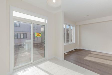 For Lease - 10 SUNFLOWER Crescent, Thorold, Ontario - Photo 3