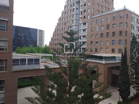 Valencia, Valencian Community 46013 - Photo 4