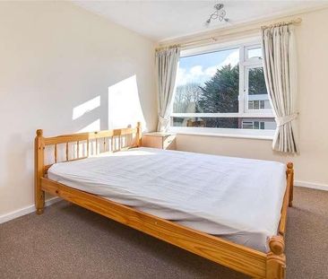 Wilsford Green, Oak Hill Drive, Edgbaston, B15 - Photo 2