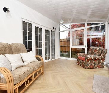 3 bedroom detached house to rent - Photo 2