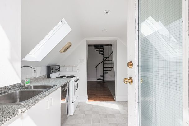 For Lease - 74 South Drive Unit# 4, Toronto, Ontario - Photo 1