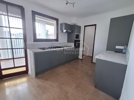 AVIGNON , Maison type 6 de 152 m² avec jardin, - Photo 4