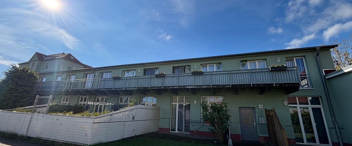 Familien aufgepasst ! 4-Raumwohnung mit Stellplatz in ruhiger Lage ! - Foto 1