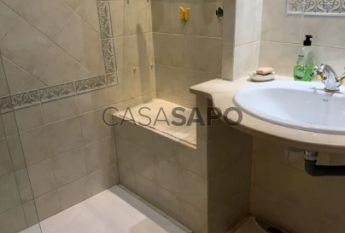 Apartamento T2 para alugar na Amadora