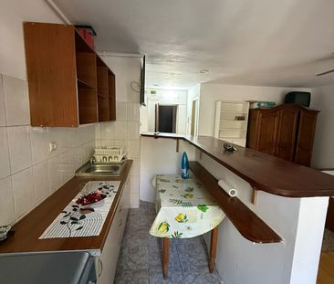 Garsoniera de inchiriat , Drumul Serii - Photo 1
