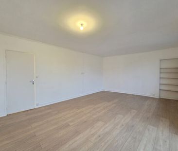 Appartement / Location - Photo 2