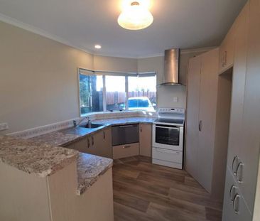 Two Bedroom in Fitzroy - Photo 6