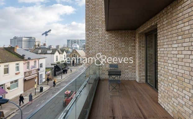 1 Bedroom flat to rent in Crisp Road, Hammersmith, W6 - Photo 1