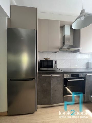 Ενοικίαση κατοικίας, 52 τ.μ., Βάρη, 1.200 € - Photo 4