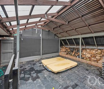 Open The Door to Coastal Comfort - Photo 5