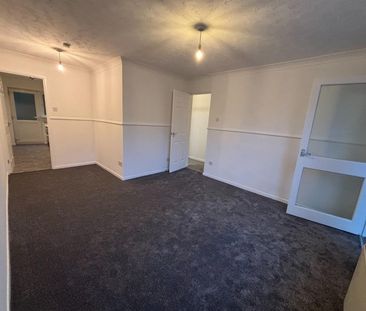 1 bedroom Flat To Let Total Size: 453 SQ FT - Photo 2