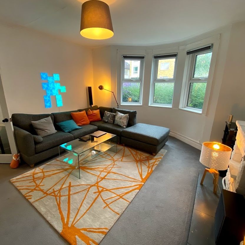 2 Bed Flat, Outram Road, CR0 - Photo 1