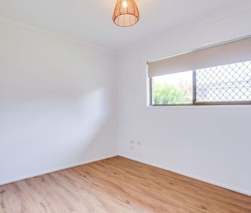 Spacious Home in the Best Street in Rochedale South - Photo 3