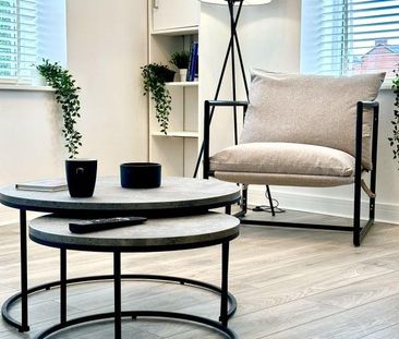 2 bedroom house of multiple occupation to rent - Photo 2