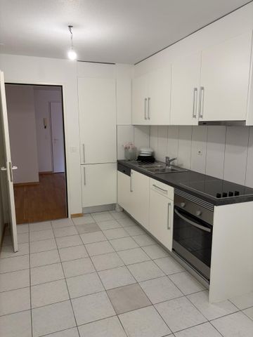 2.5 Zimmer, 63 m², 1. Stock - Foto 2