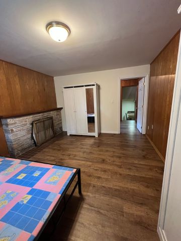 For Lease - 26 Glendower Circle Unit# Bsmt, Toronto, Ontario - Photo 2