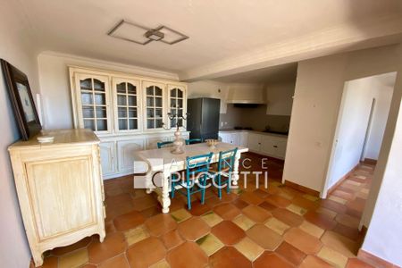 Location Appartement 2 pièces 44m² VENCE 06140 - Photo 2