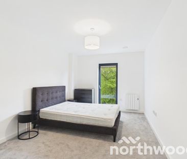 2 bedroom flat to rent - Photo 4