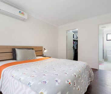 Peaceful Rear Villa Living - Photo 6