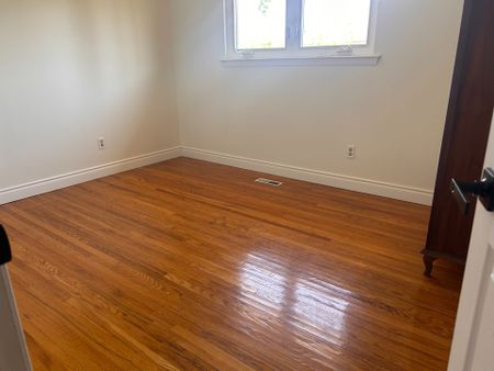 For Lease - 3032 Morning Star Drive, Mississauga, Ontario - Photo 5