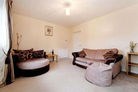 Gardner Drive, Aberdeen, AB12 - Photo 2