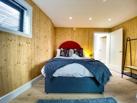 2 Bed Detached House, Green Mews, BN3 - Photo 4