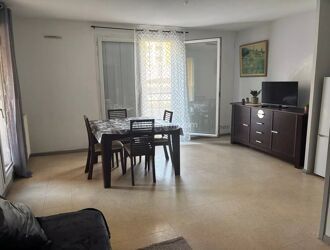 Location Appartement 2 pièces 45 m2 à Aubagne - Photo 1