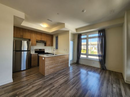 For Lease - 370 Red Maple Road Unit# 37, Richmond Hill, Ontario - Photo 4