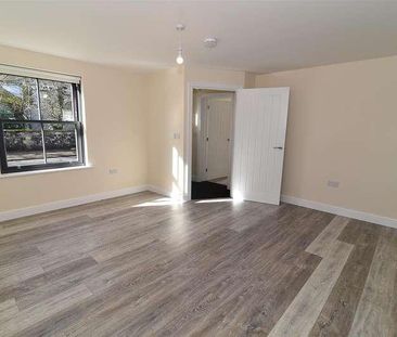 Bury Road, Thetford, IP24 - Photo 2