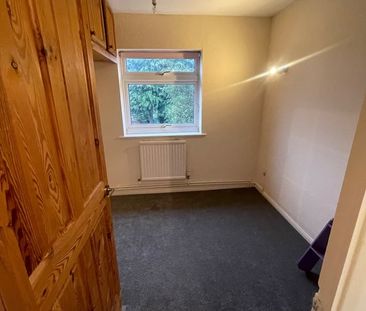 3 Bed Semi-Detached House, Barford Rise, LU2 - Photo 6