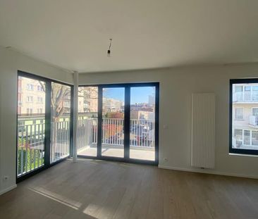 Appartement te huur - Photo 1