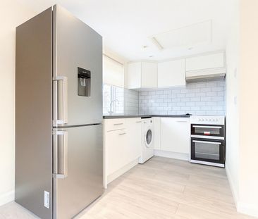 1 Bedroom Flat To Let - HP12 - Photo 3