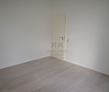 Renovierte 2-Raumwohnung im EG in energetisch saniertem Haus! Auch ... - Photo 3