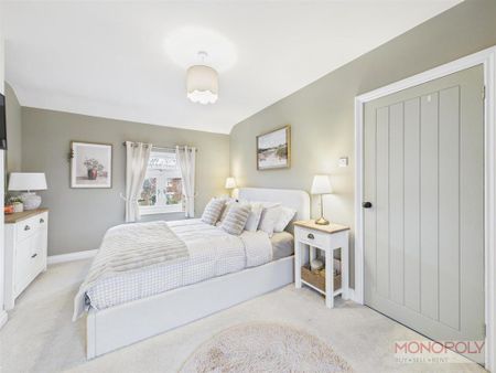 2 bedroom semi-detached house to rent - Photo 2