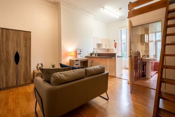 1 bedroom flat to rent - Photo 1