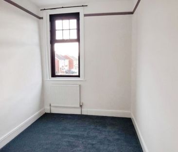 3 bedroom House To Let Total Size: 1292 SQ FT - Photo 5