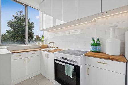 2/441 Alfred Street North, Neutral Bay - Photo 2