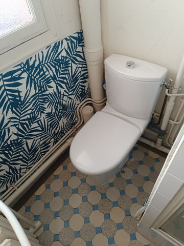 Location Appartement 3 pièces 52m² ST MAUR DES FOSSES 94210 - Photo 2