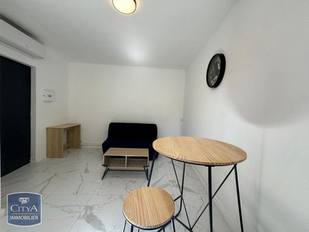 Location Appartement 1 pièce 16m² AVIGNON 84000 - Photo 2