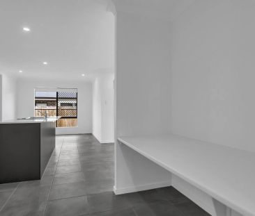 Modern Home in New Estate... - Photo 1