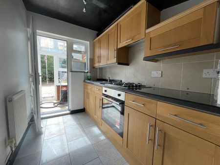 Hagden Lane, Watford - Photo 4