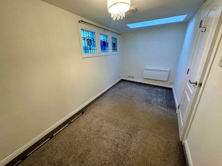 Kirk Street, Strathaven, ML10 - Photo 5