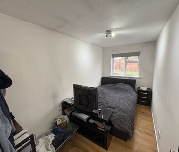 Mulberry Close, Broxbourne - Photo 4